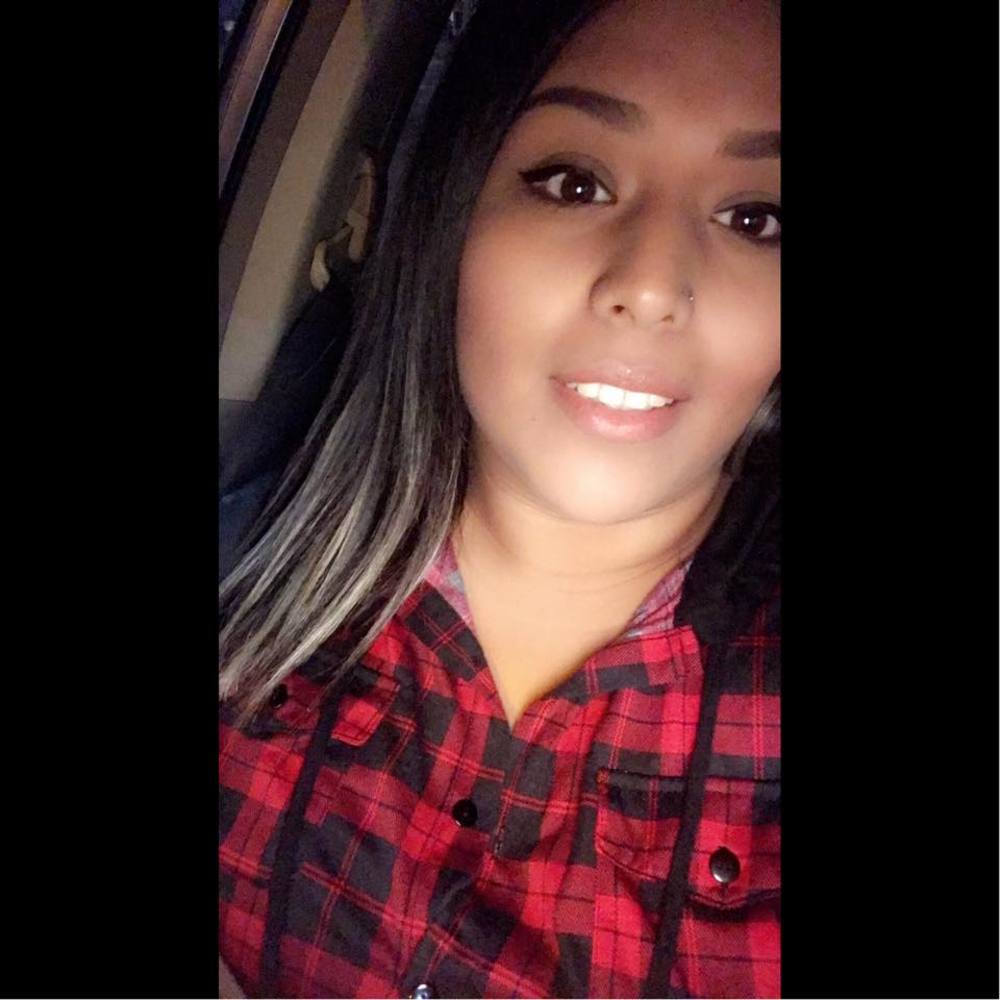 Meet your Posher, Angela